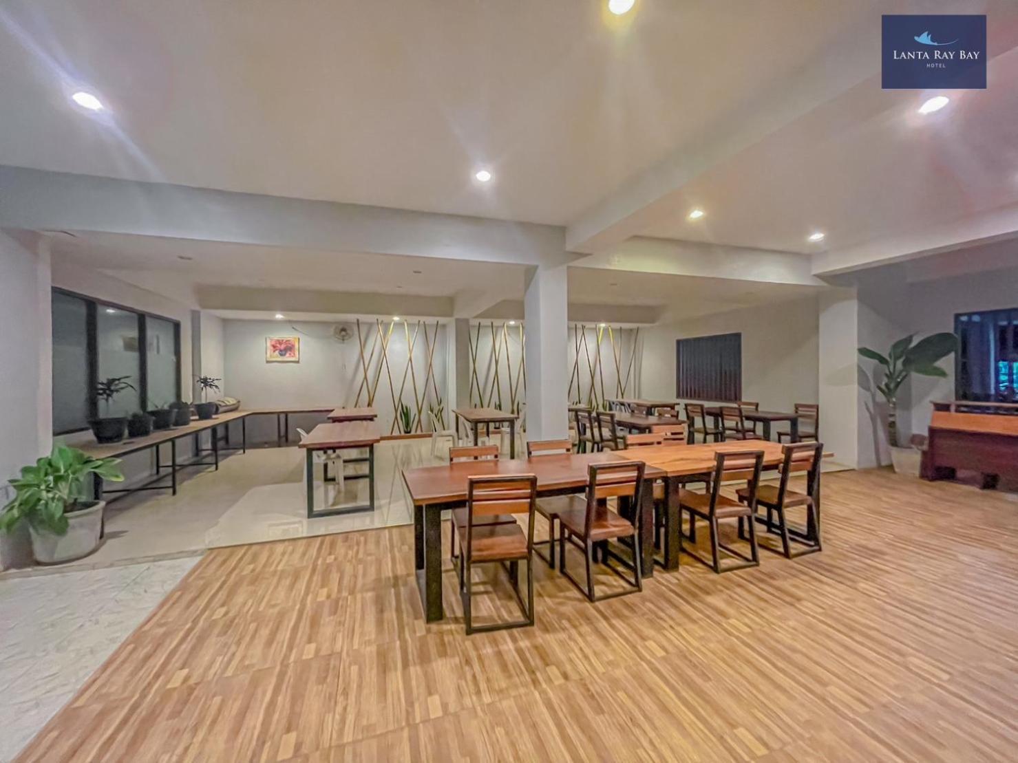Lanta Ray Bay Hotel Koh Lanta Ngoại thất bức ảnh